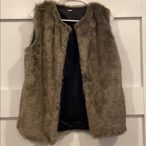 NWT ALDO faux fur vest